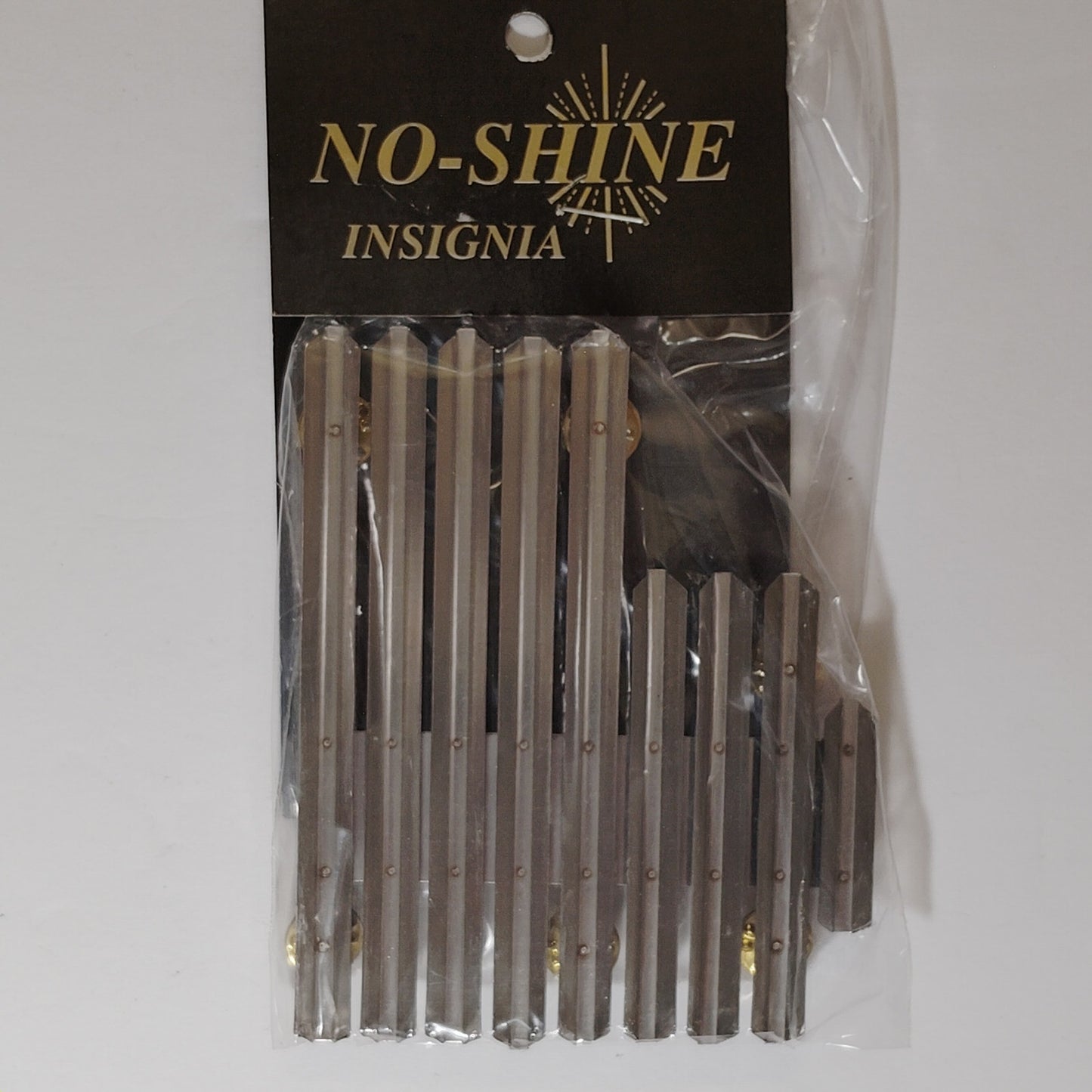 Mounting Rack Bar - 22 Ribbons (Staggered Right w/  No Gap)  No-Shine Insignia