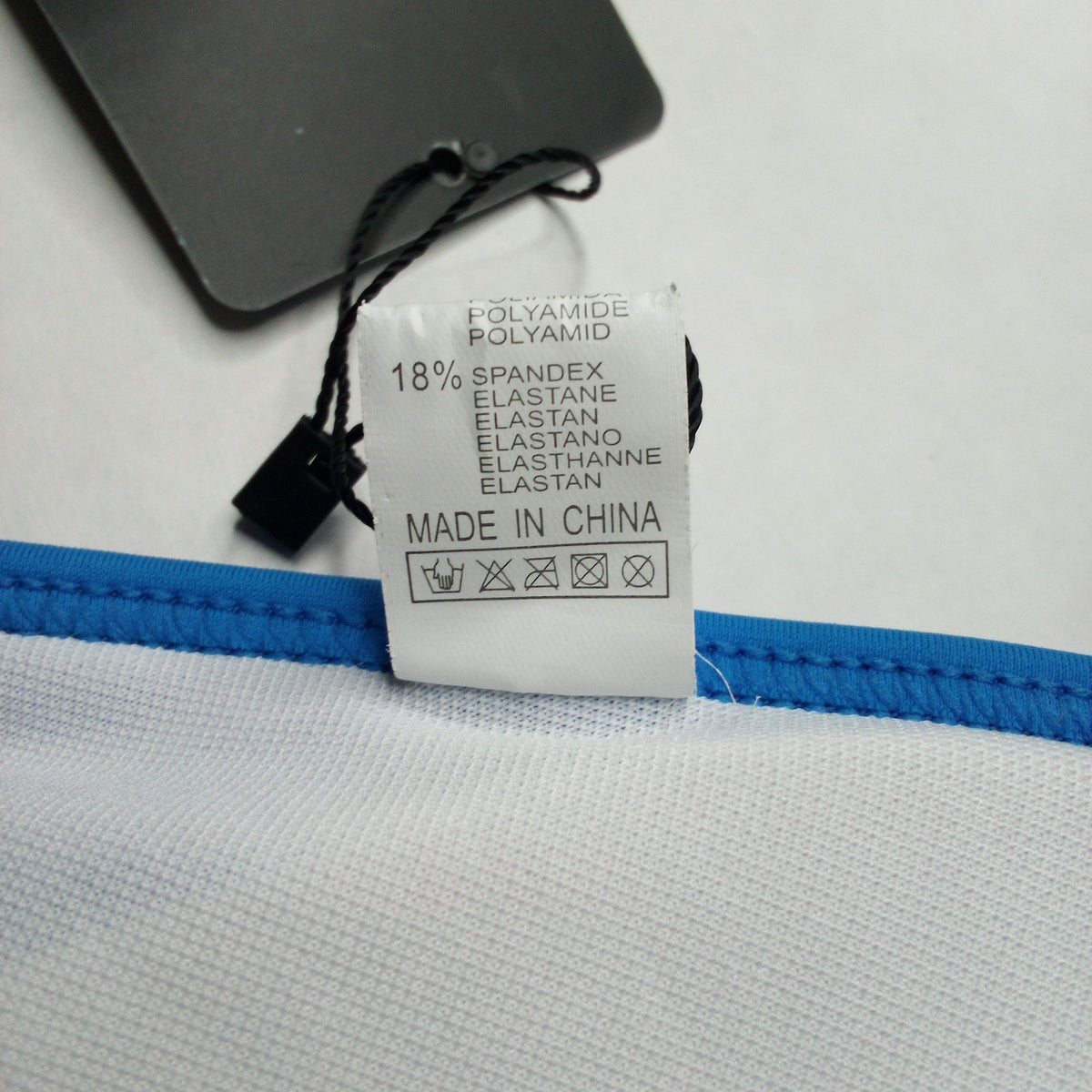 Suvimuga Blue Triangle Bikini Top Size XL Halter Tie Padded Swim Top NWT