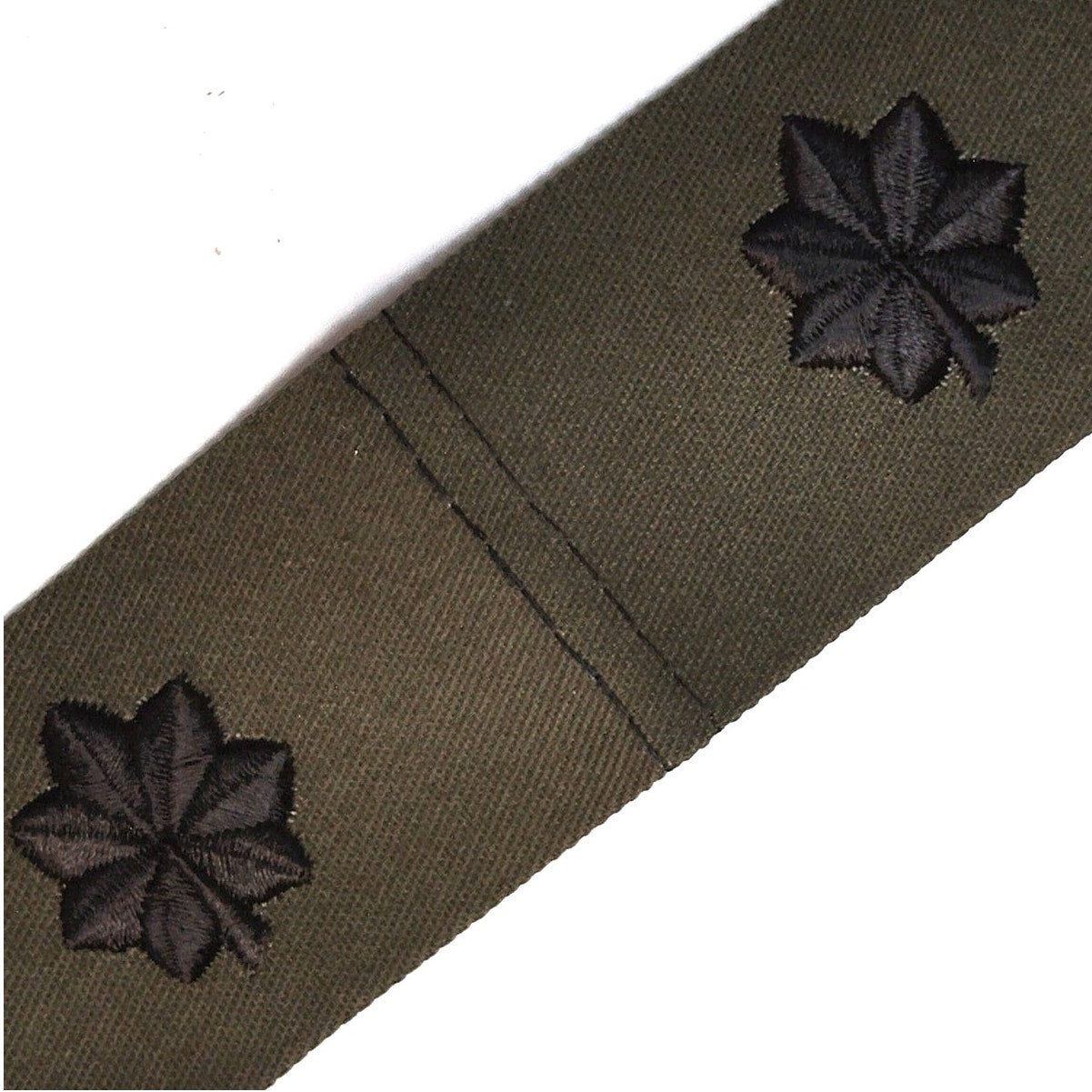 Vintage US Military O‑5 Rank Subdued Oak Leaf Pair 1" Sew‑On Embroidered Devices