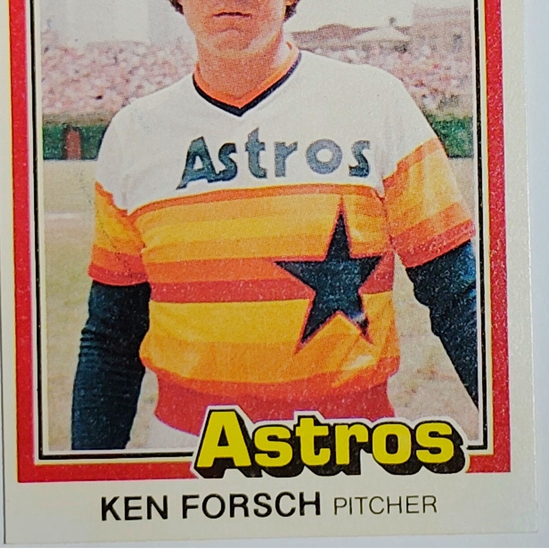 1981 Donruss Ken Forsch #141 Houston Astros Pitcher Portrait Shot