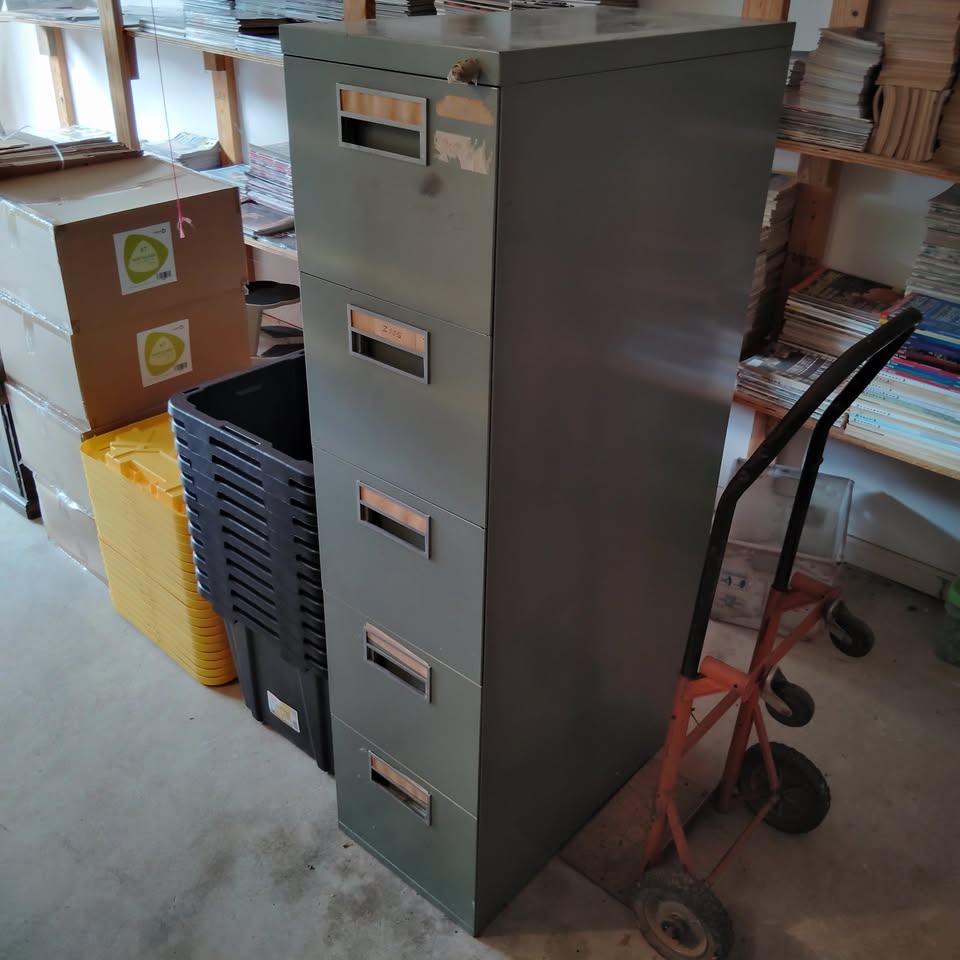 LOCAL PICKUP ONLY - HD Metal 4 Drawer Filing Cabinets Letter Size Deep Drawers