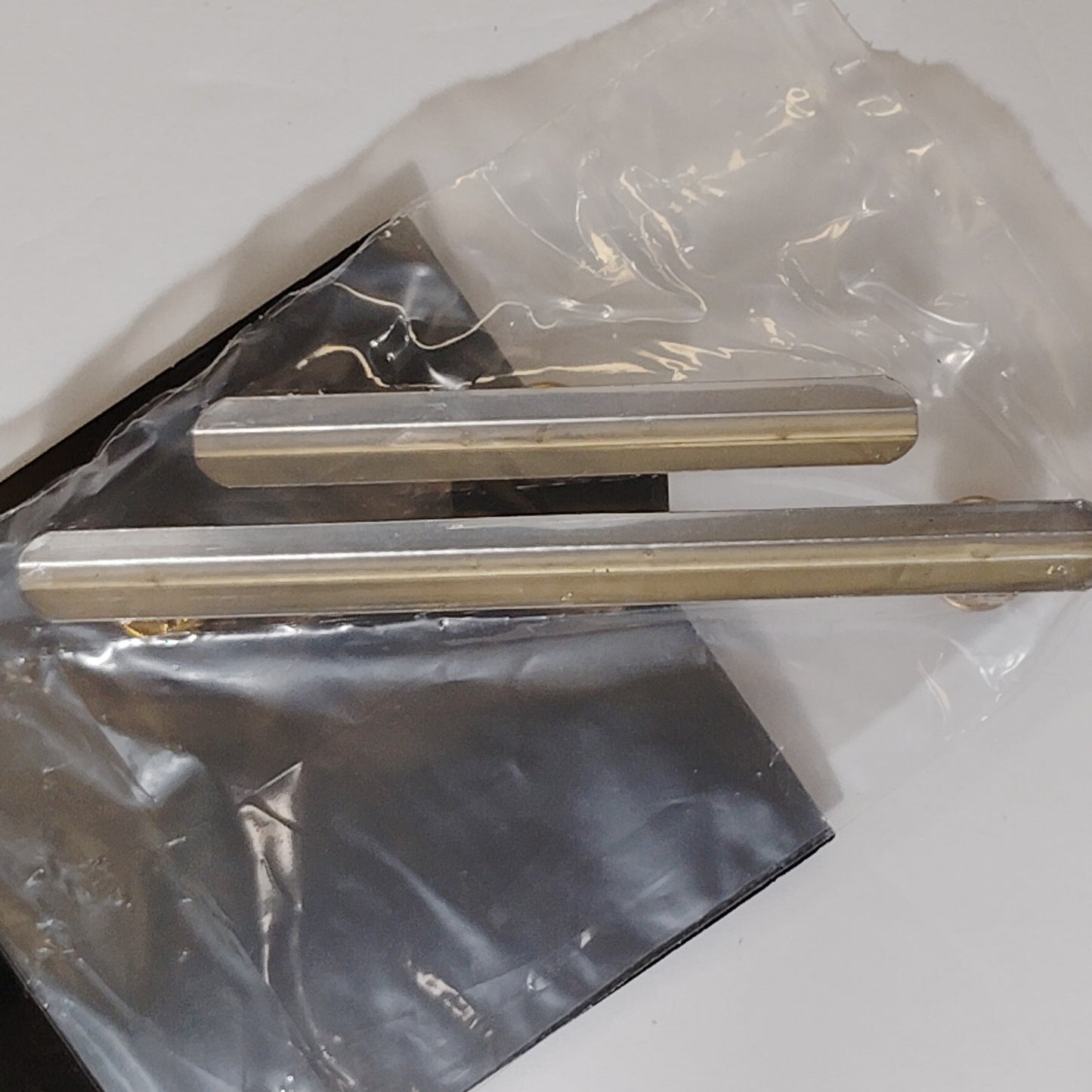Mounting Rack Bar for 5 Ribbons (3/2 Centered w/ Gap) – No-Shine Insignia