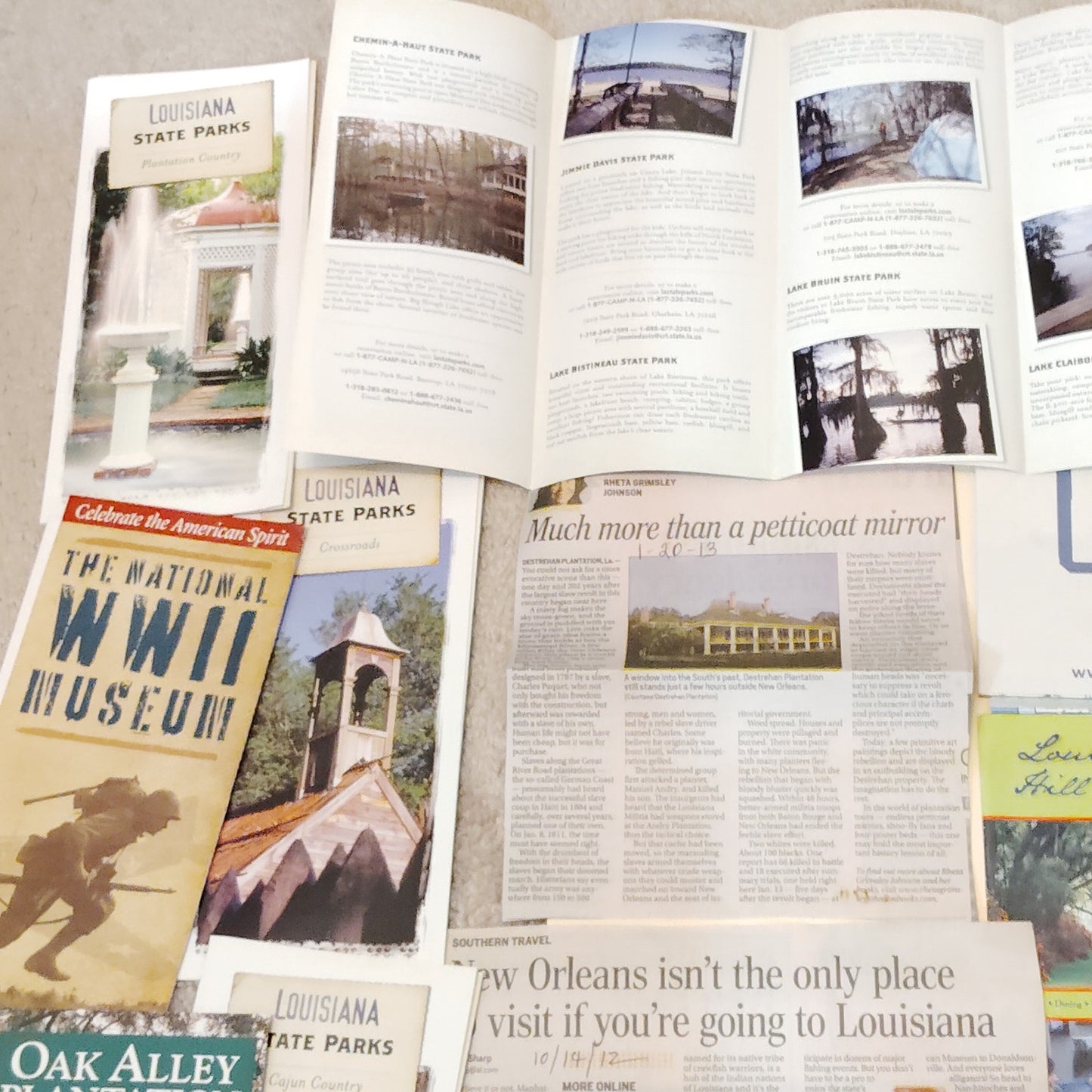 2010 Louisiana Travel Ephemera Lot Maps Guides Brochures New Orleans 3/4 Lb