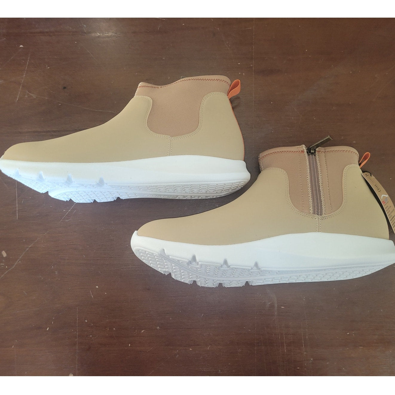 Spenco Women’s Paddock Chelsea Boot, Tan, Size 9.5, Neoprene Collar & Medial Zip