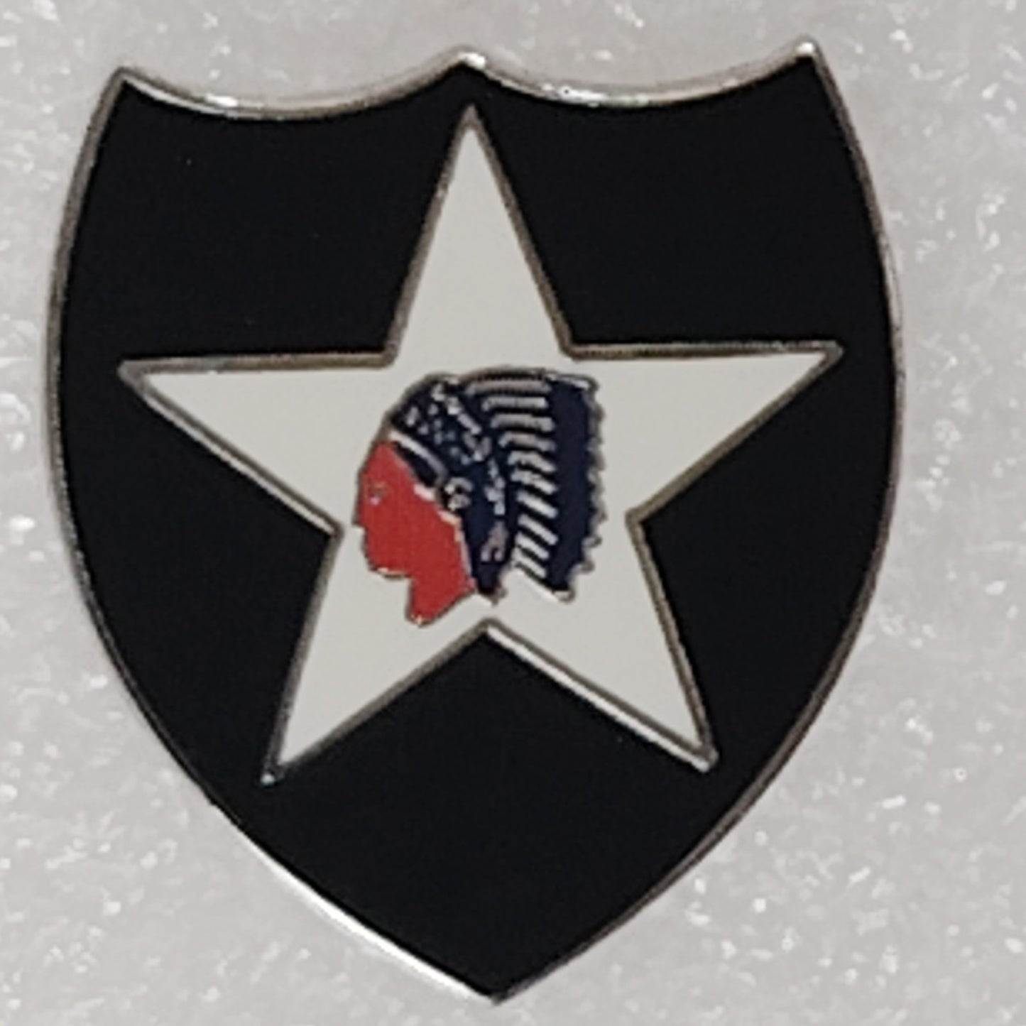 U.S. Army 2nd Infantry Division CSIB "Indian Head" Novelty Hat/Lapel/Brooch Pin