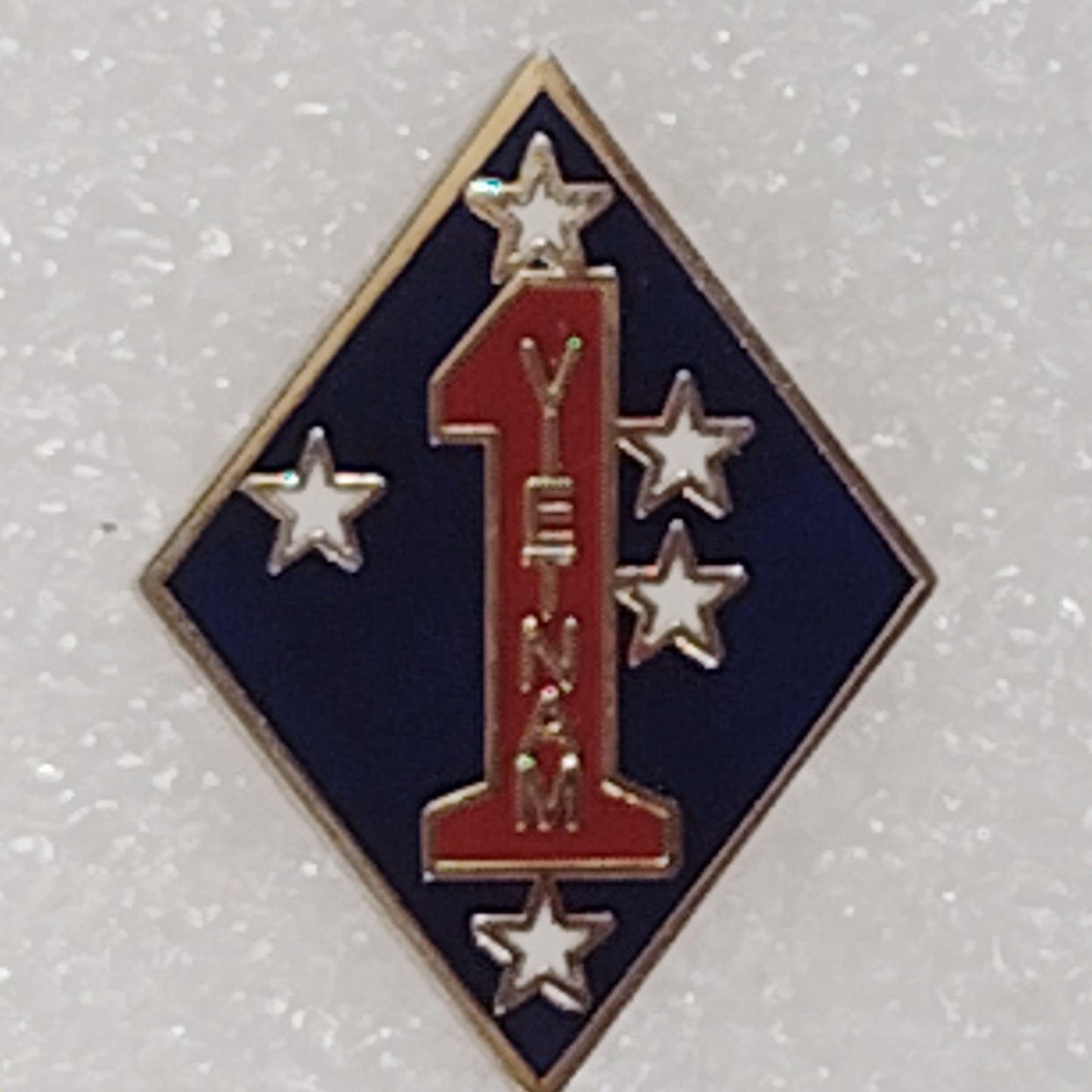 USMC 1st Marine Div. Vietnam War "The Old Breed" Novelty Hat/Lapel/Brooch Pin