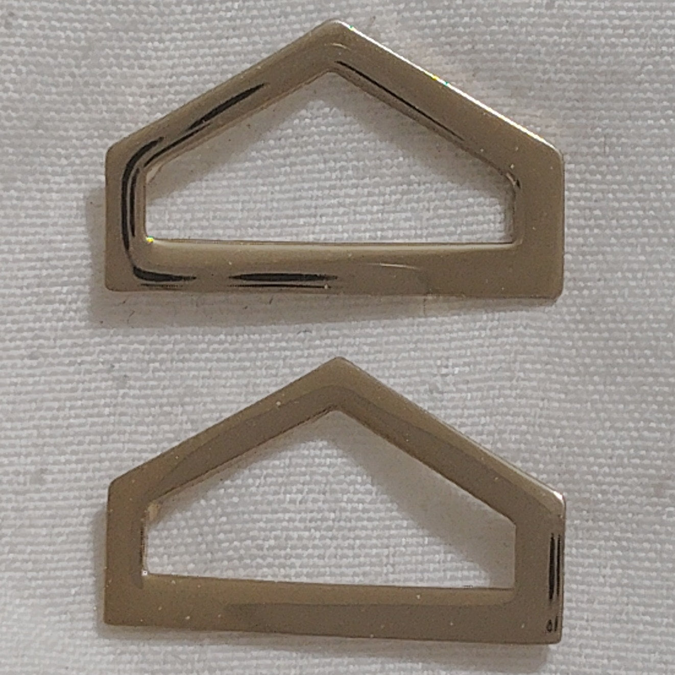 1 Pr U.S. Army ROTC/JROTC Private First Class (PFC) Collar Devices - Gold Finish