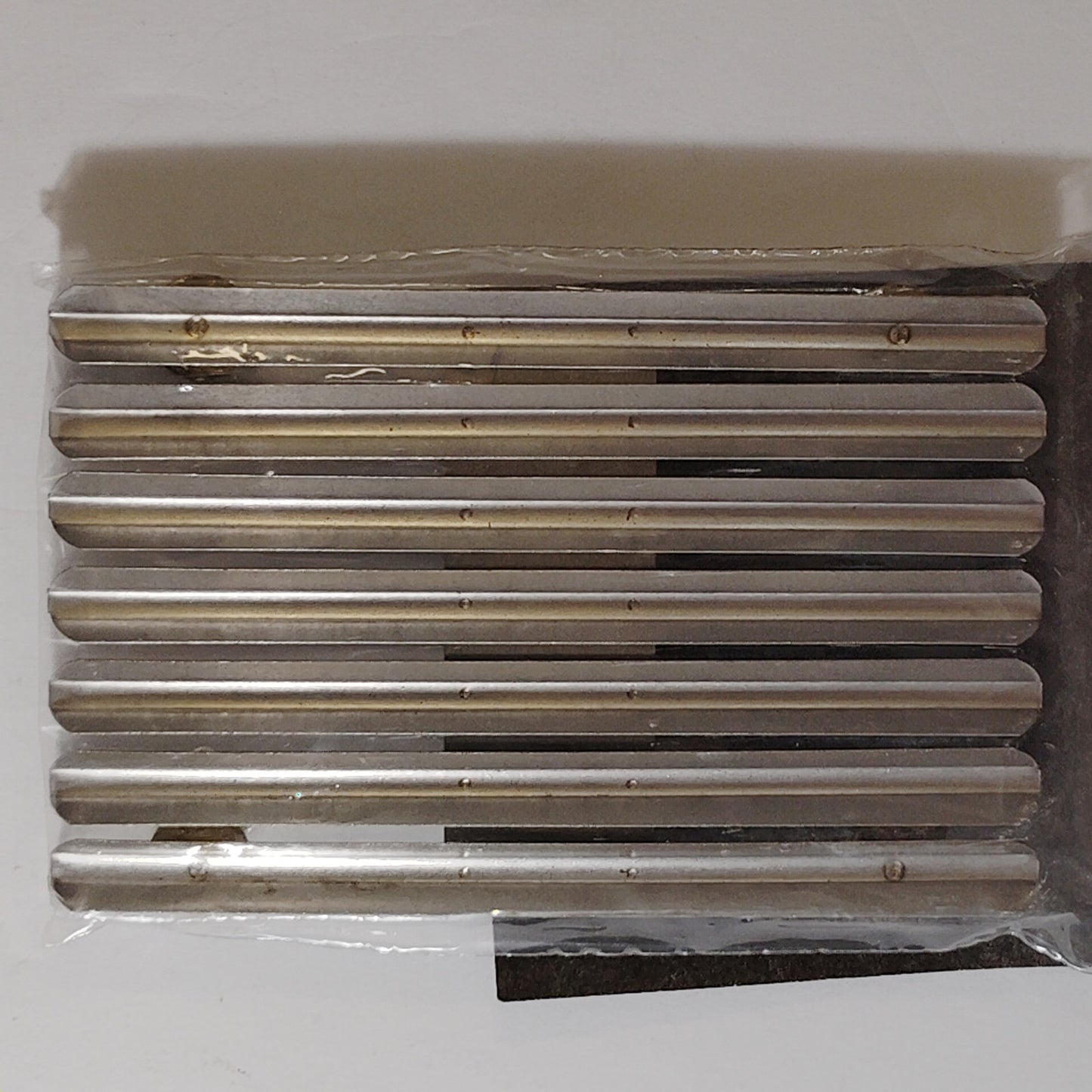 Mounting Rack Bar - 21 Ribbons (Centered w/  No Gap)  No-Shine Insignia