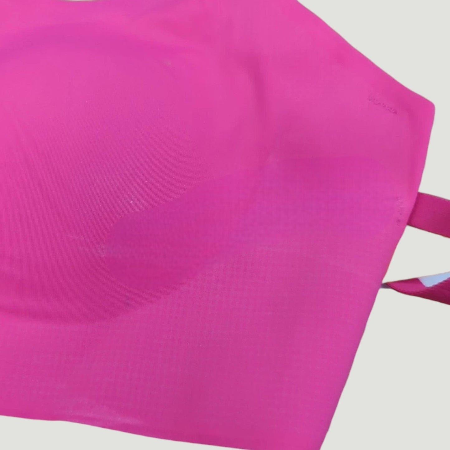 Maidenform DM7676 Modern Comfort SmoothTec Wireless Pullover Bra – Fuchsia – L