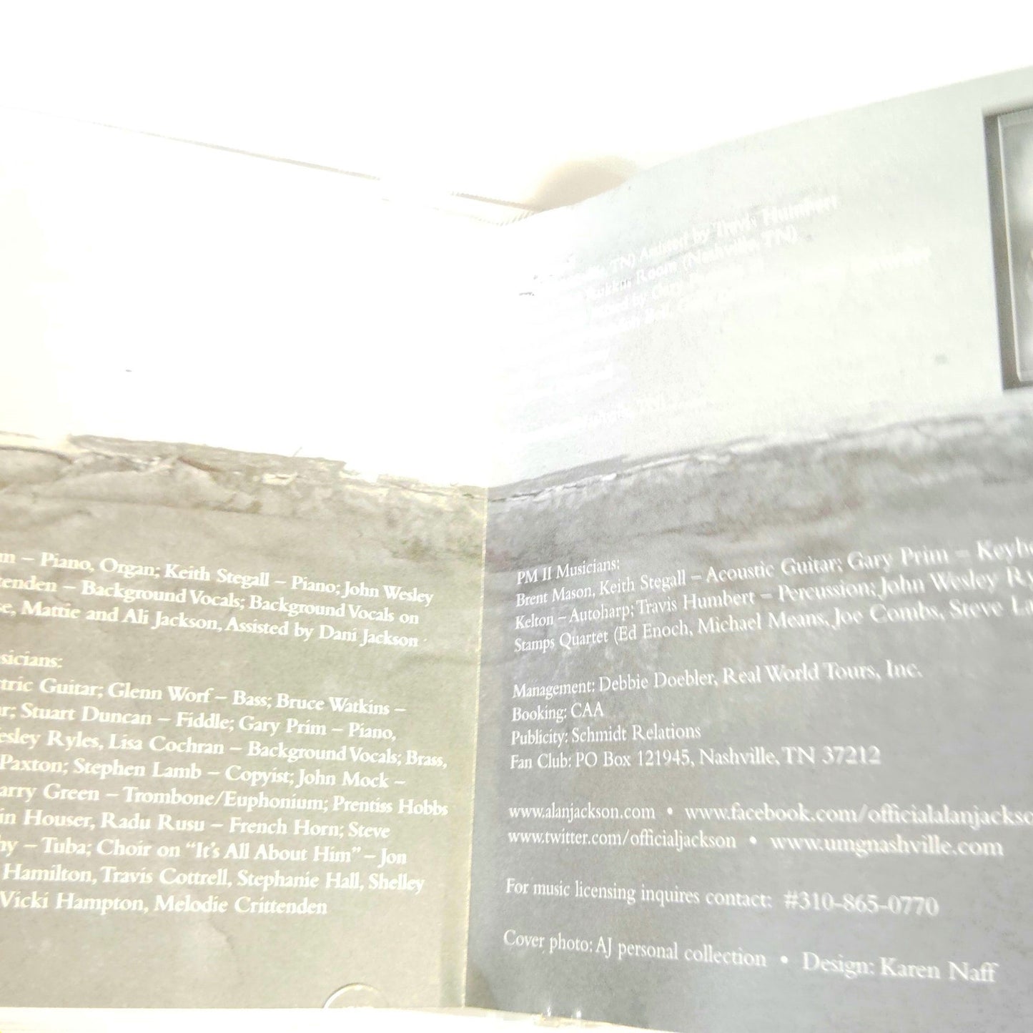 Alan Jackson “Precious Memories Collection” 2‑CD Set 28 Tracks Gospel