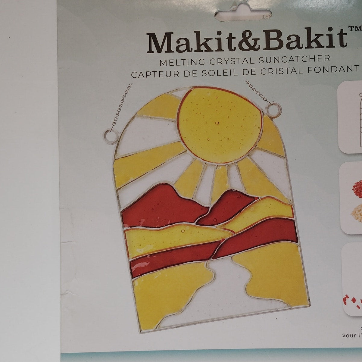 Colorbok MAKEIT & BAKEIT Sunset Suncatcher Kit – Stained Glass Style