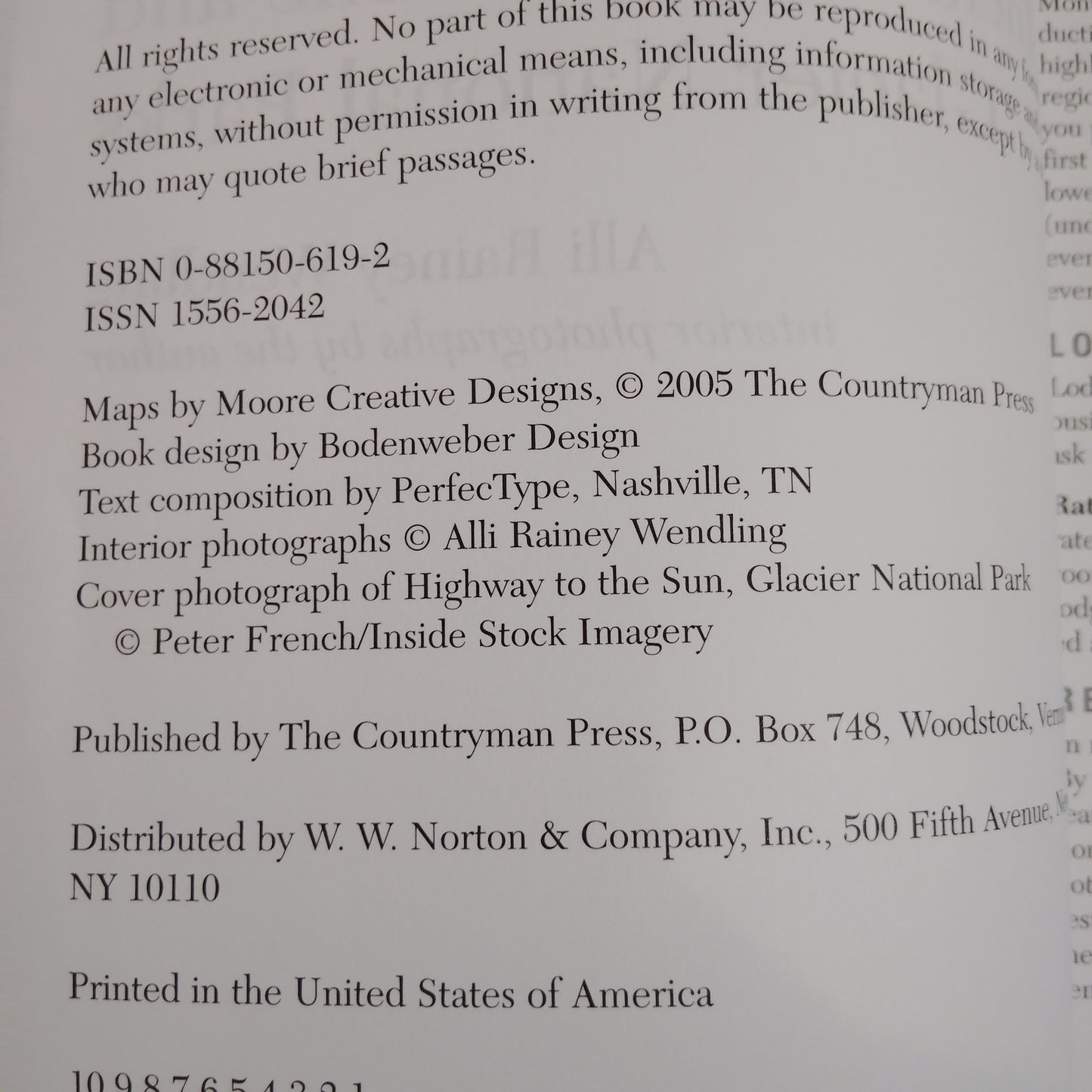 Montana & Wyoming: An Explorer's Guide 1st Edition - Alli Rainey Wendling