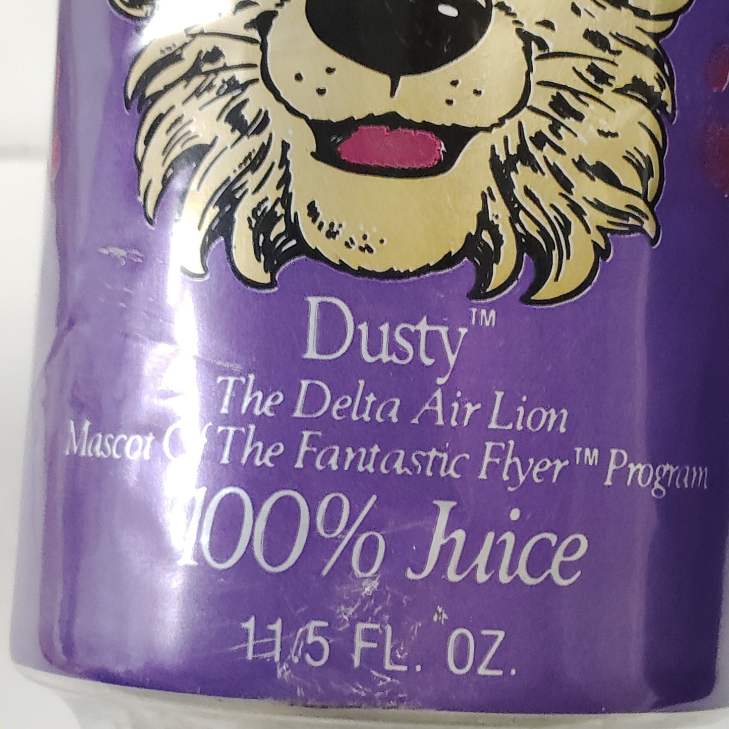 VTG Delta Airlines Pawberry Punch Juice Can 1989 / 1990 Dusty Lion Campbell