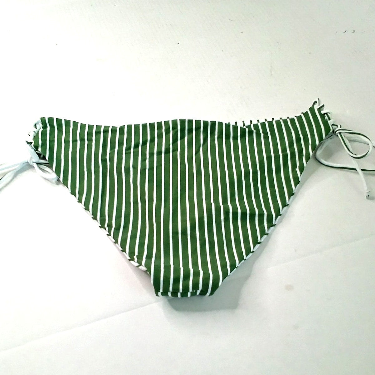 Cupshe Green White Stripe Reversible Side Tie Bikini Bottoms Women’s Large