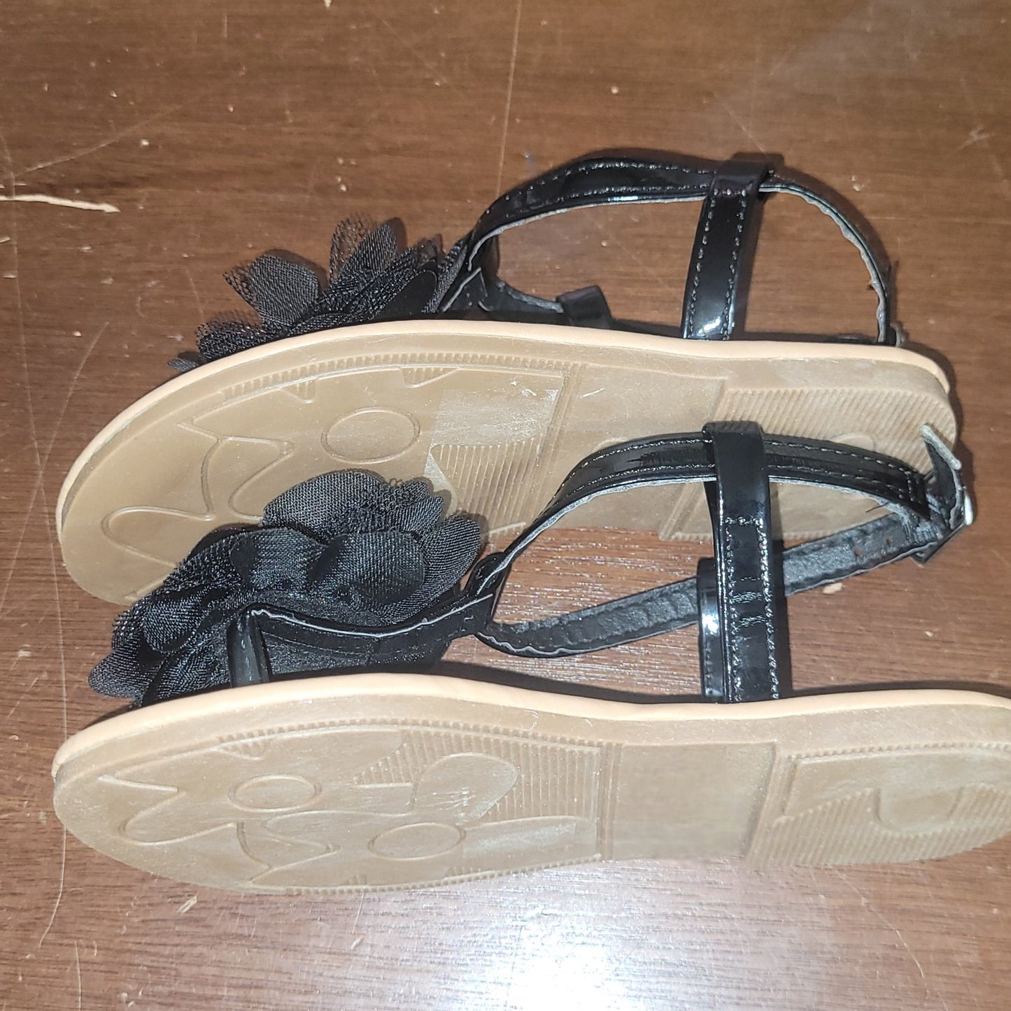 Petalia Toddler Girls' Sandals, 6,  Black Patent - Black Mesh Flower Sandal