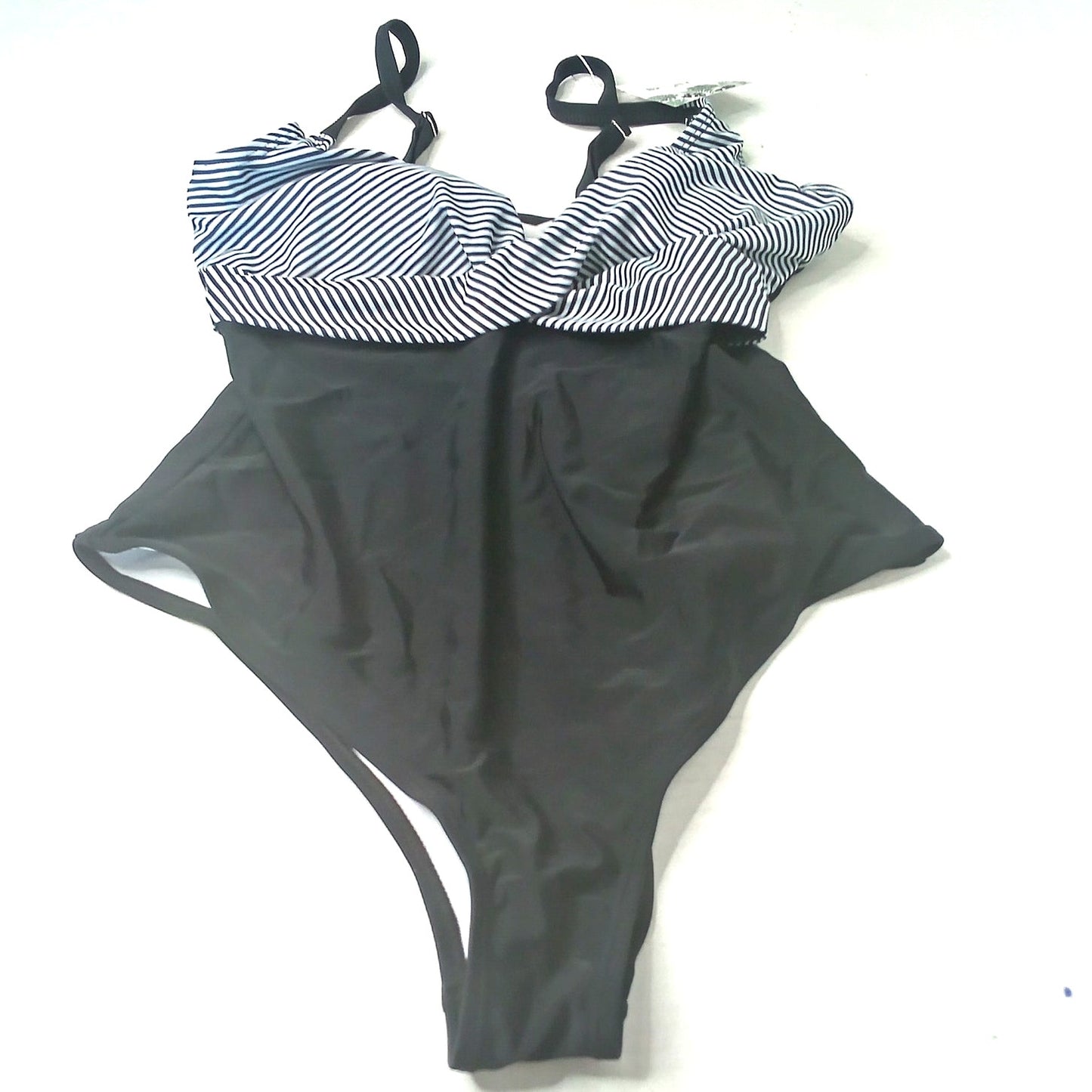 B2PRITY Criss Cross V Neck One Piece Swimsuit Tummy Control Black White Medium