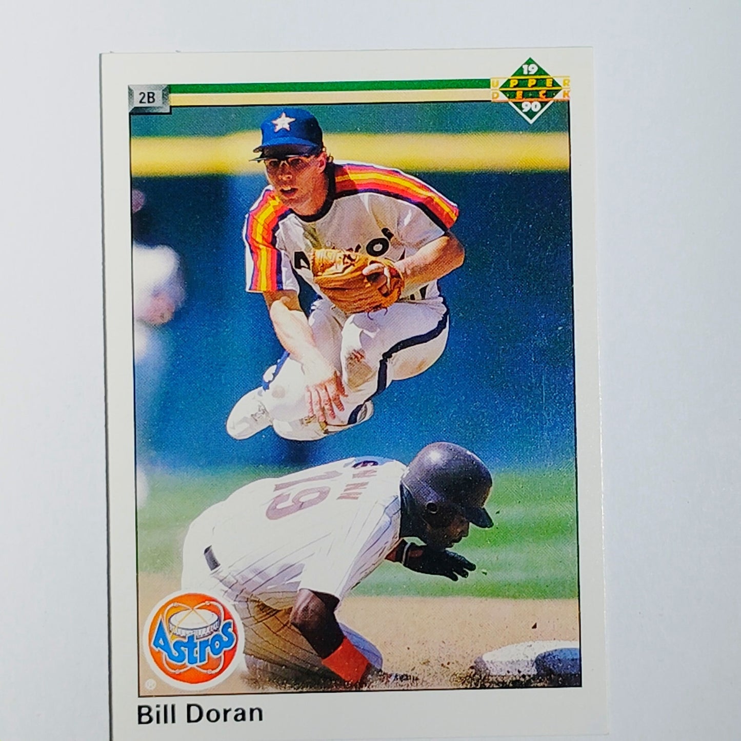 1990 Upper Deck Bill Doran #198 Houston Astros Second Base Action Shot - VG/EX