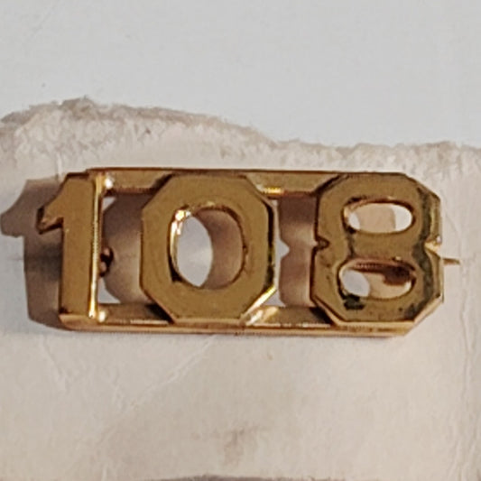 Early/Mid 1900s Brass C-Clasp "108" Collar Device 3/8"H Hat / Lapel Pin