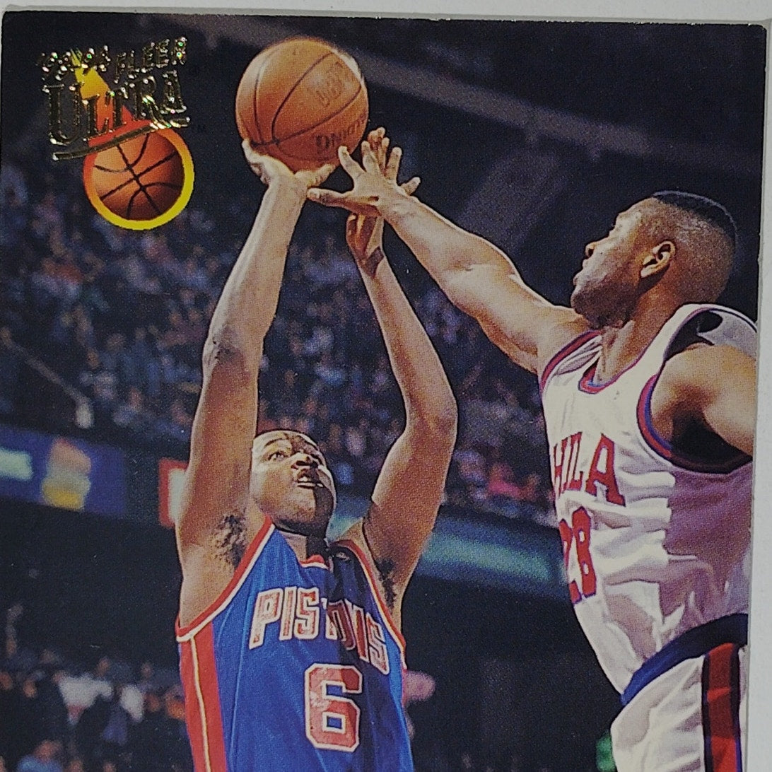 1993–94 Fleer Ultra Terry Mills #58 – Detroit Pistons – F – Misprint Foil Card