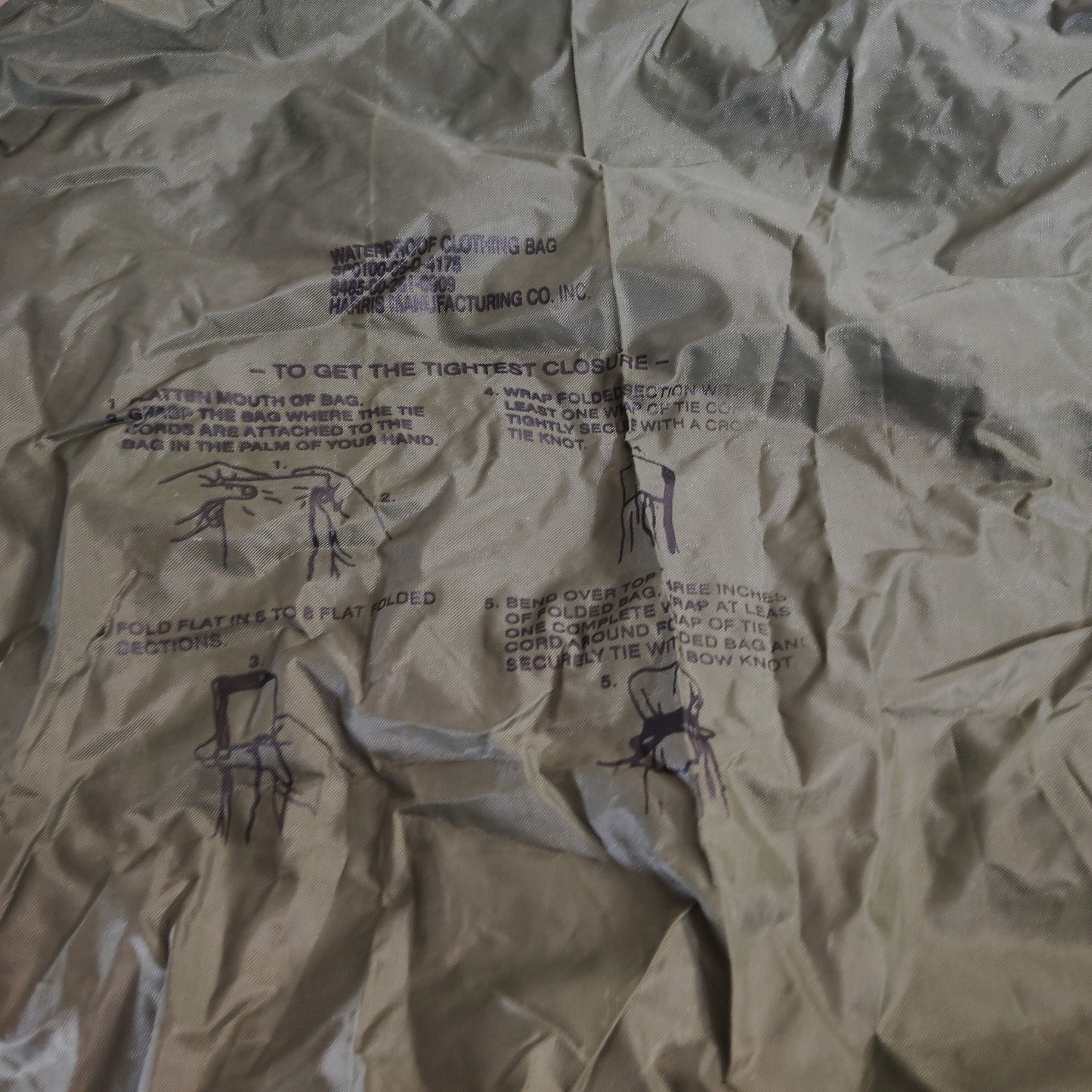 2008 Military Waterproof Clothing Bag, Green, EUC, 18" x 24"