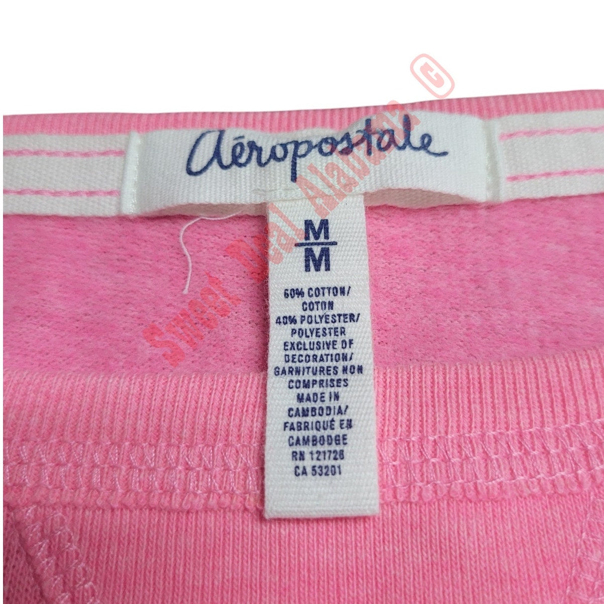 Aeropostale Women's L/S Crop, "Crazy Love" Graphic, Med. 32-34" Bust 19" Length