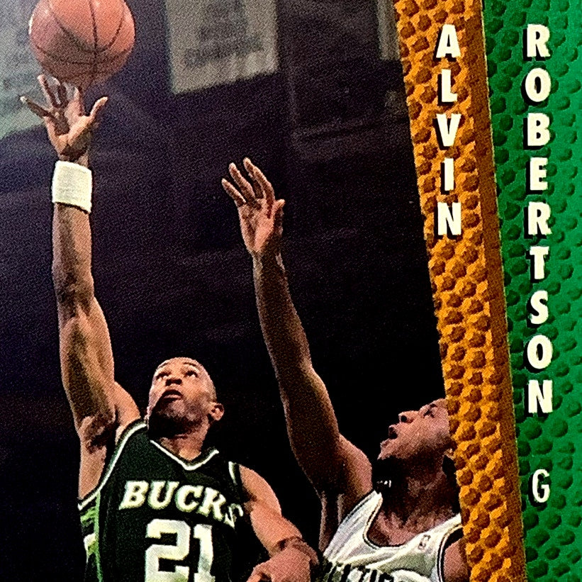 Alvin Robertson (G), Card #130, Milwaukee Bucks, 1992-93 Fleer NBA