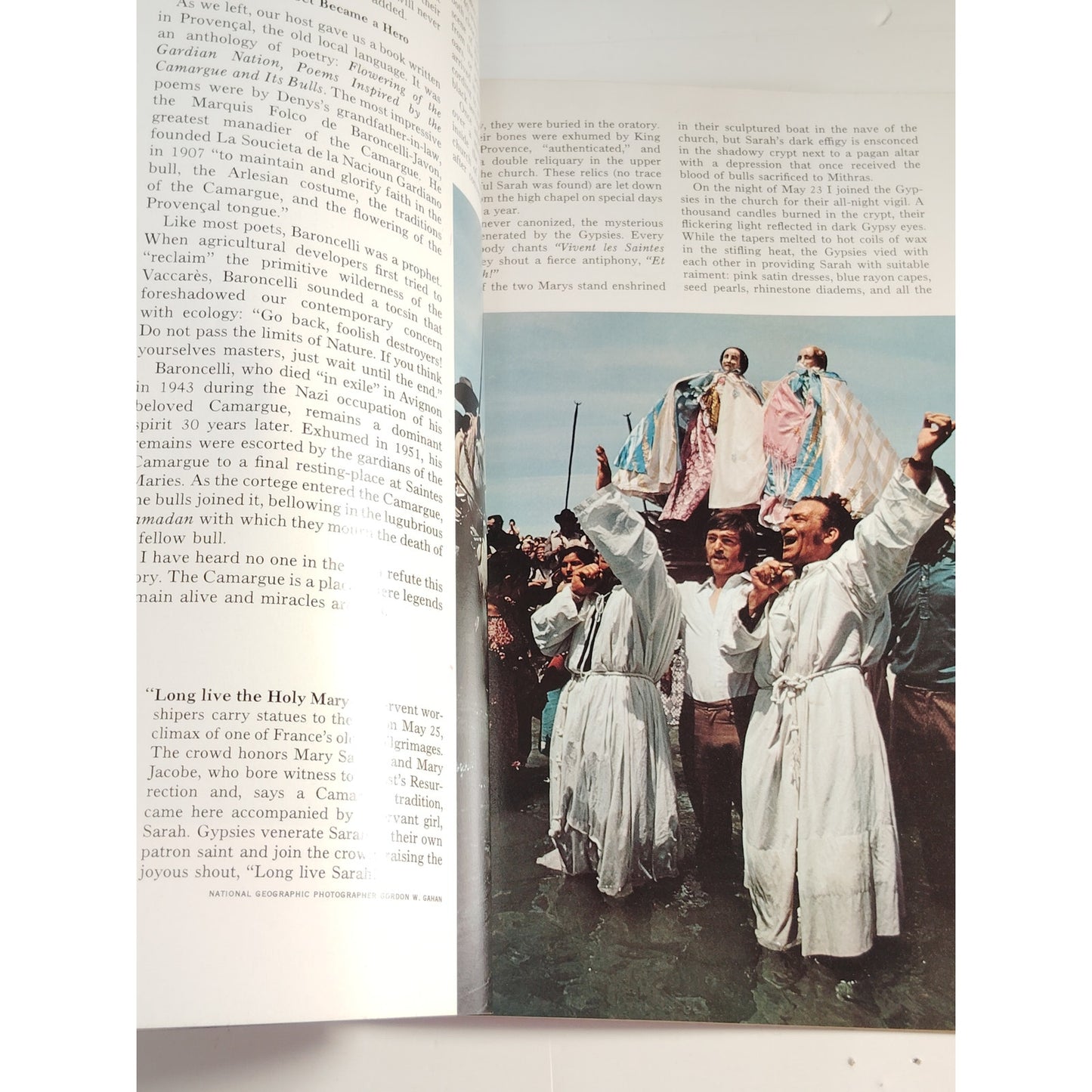 National Geographic – May 1973, Bats, Bicycles, Volga River, Mexico, Bikepacking