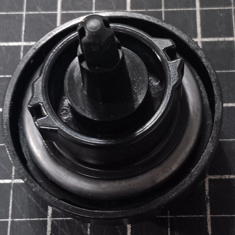 Carquest Premium Fuel Cap – Part #10844, Non-Locking Replacement