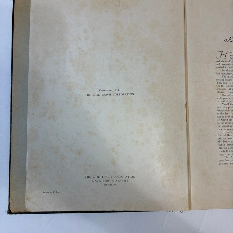 Her Book: A Treasure of Household Lore (1932) Vintage Blue Gold Textured Cover
