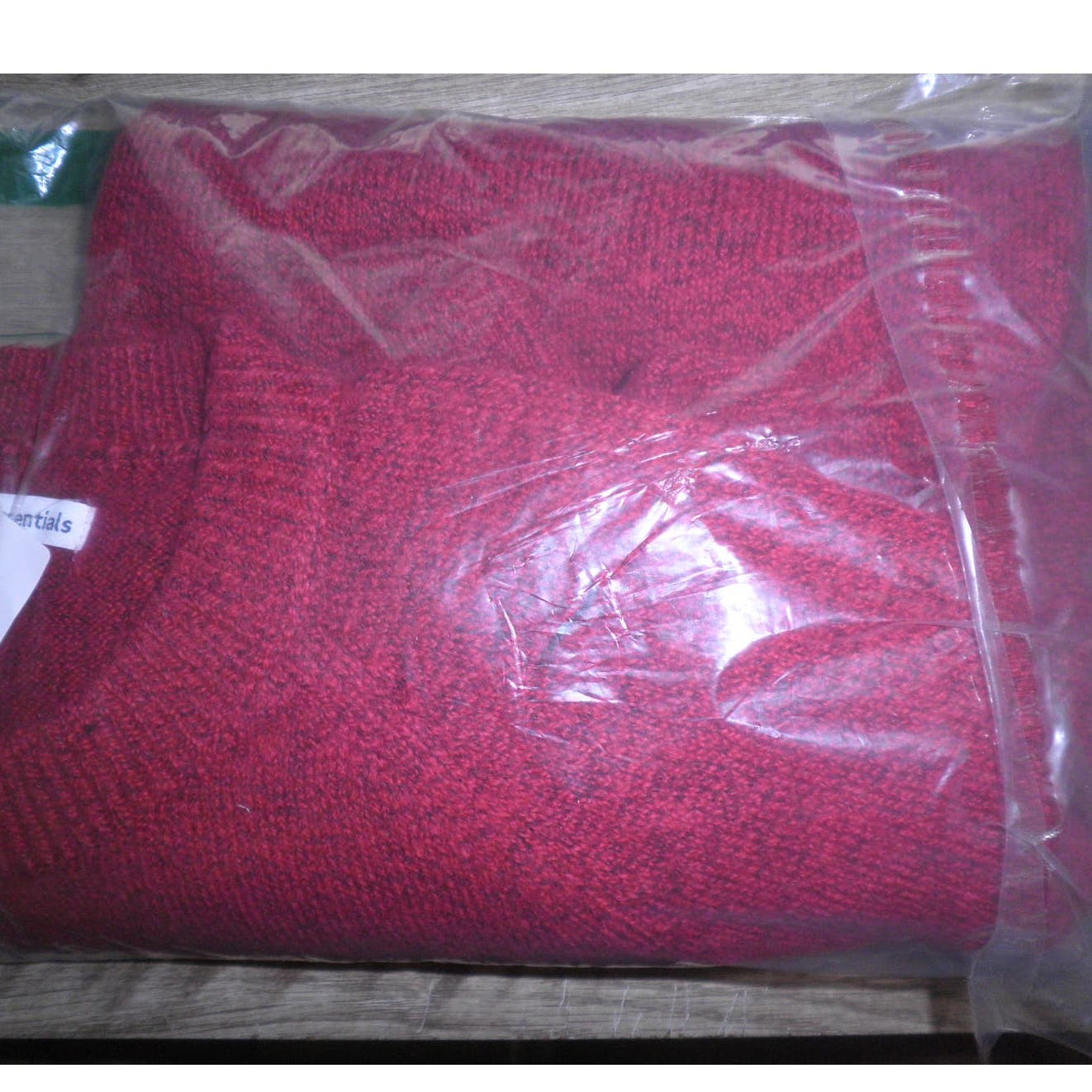 Women's Classic-Fit Soft Touch Long-Sleeve Crewneck Sweater, Small, Dark Red