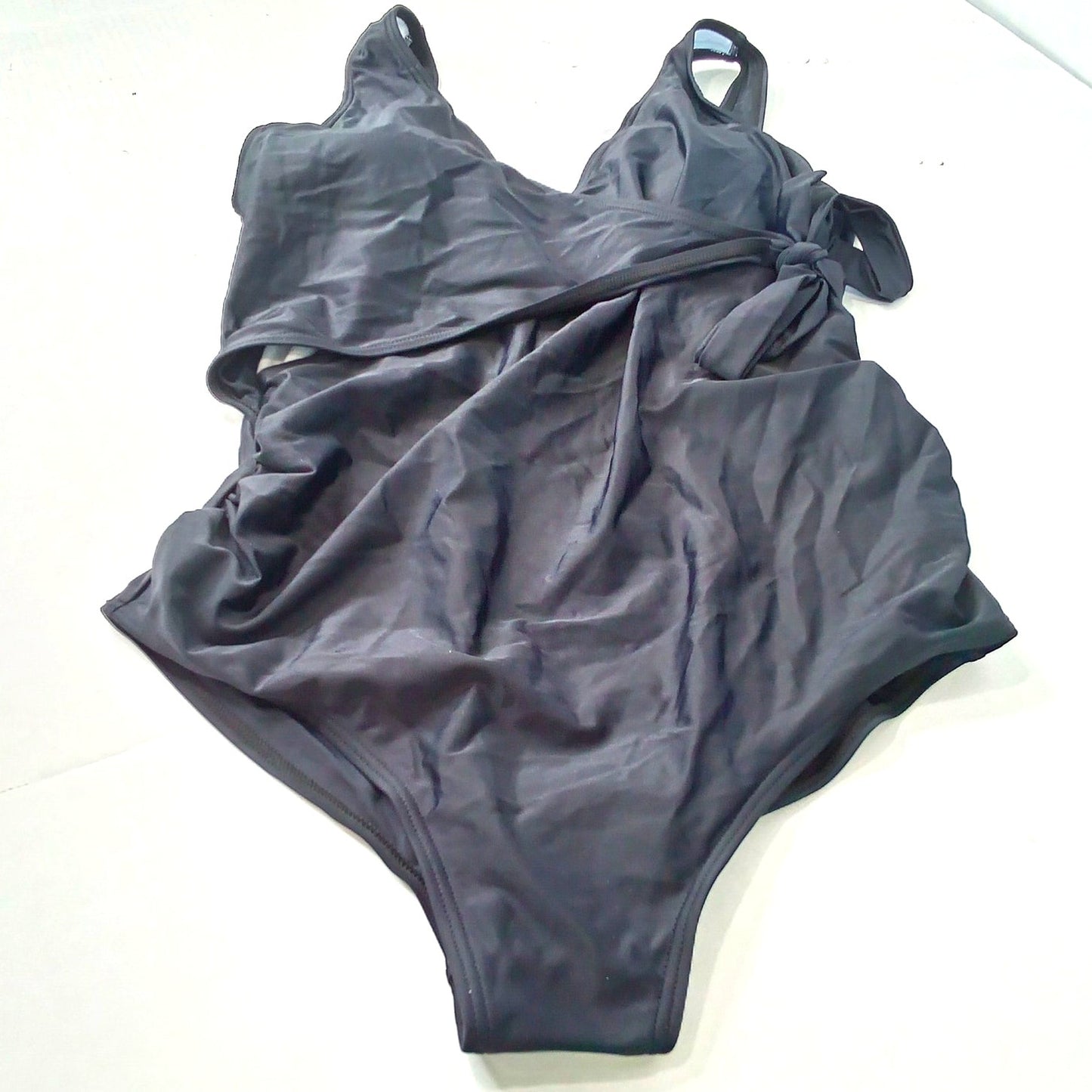 Tempotrek Maternity One Piece Swimsuit Black Ruched V Neck Adjustable Women’s L