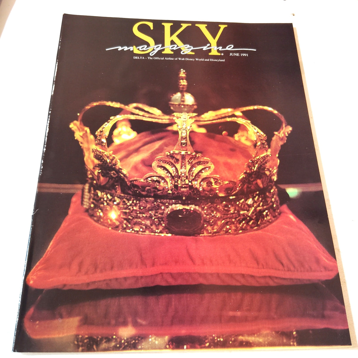 Delta Sky Magazine June 1991 - Vintage In-Flight Publication w/ Europe Articles