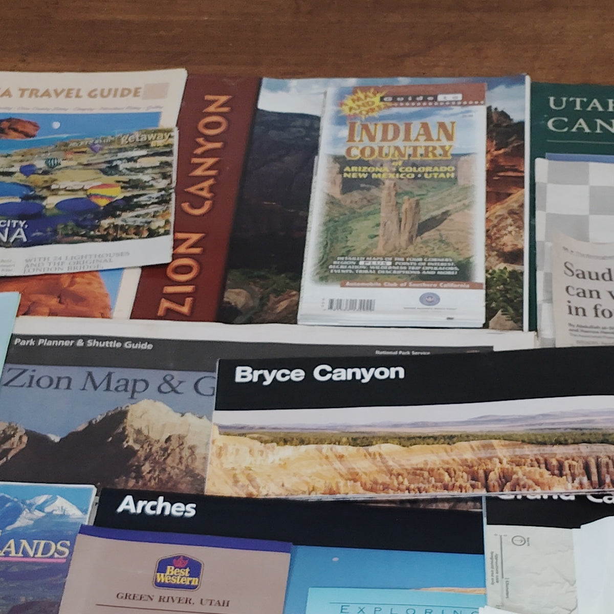 Vintage 2003 Arizona Nevada Utah Travel Ephemera Collection - Maps & Brochures
