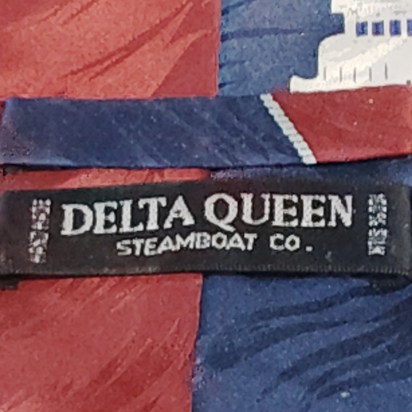 Delta Queen Steamboat Company Men’s Tie Vintage 1990s Souvenir Riverboat Design