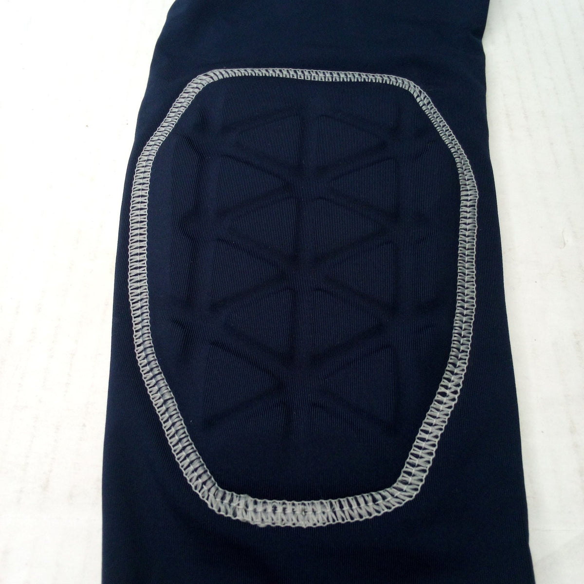 Adidas Techfit Ironskin Padded Elbow Sleeve Collegiate Navy M AT8857 New