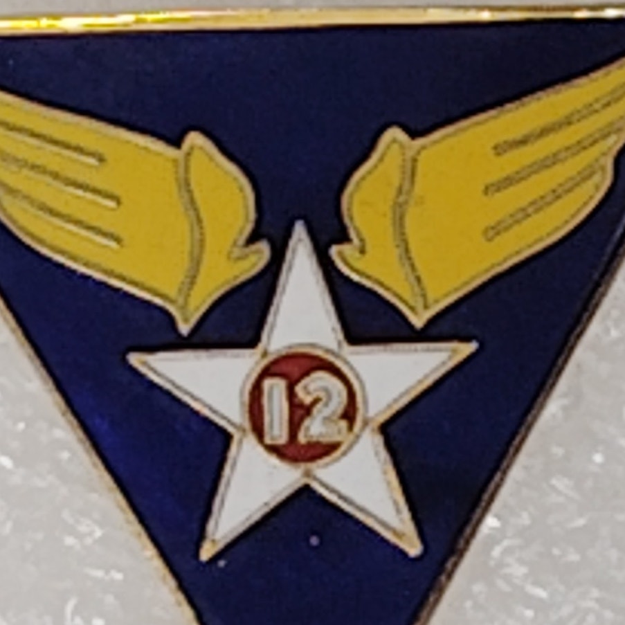 12th Air Force WWII Crest Novelty Hat/Lapel/Brooch Pin, Enamel Metal