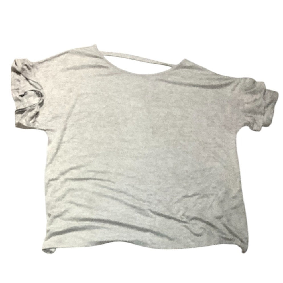 Women's 3X Blouse, Scoop Neck, Back 1/2 Open, Short Sleeve, W/ Sleeve Ruffles