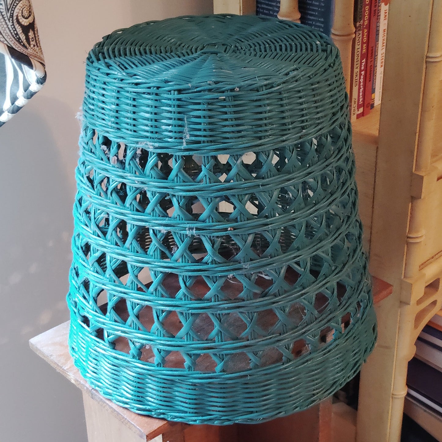 Vintage 1970s Teal Wicker Wastebasket- Open‑Loop Star‑Lattice Mid‑Century Design