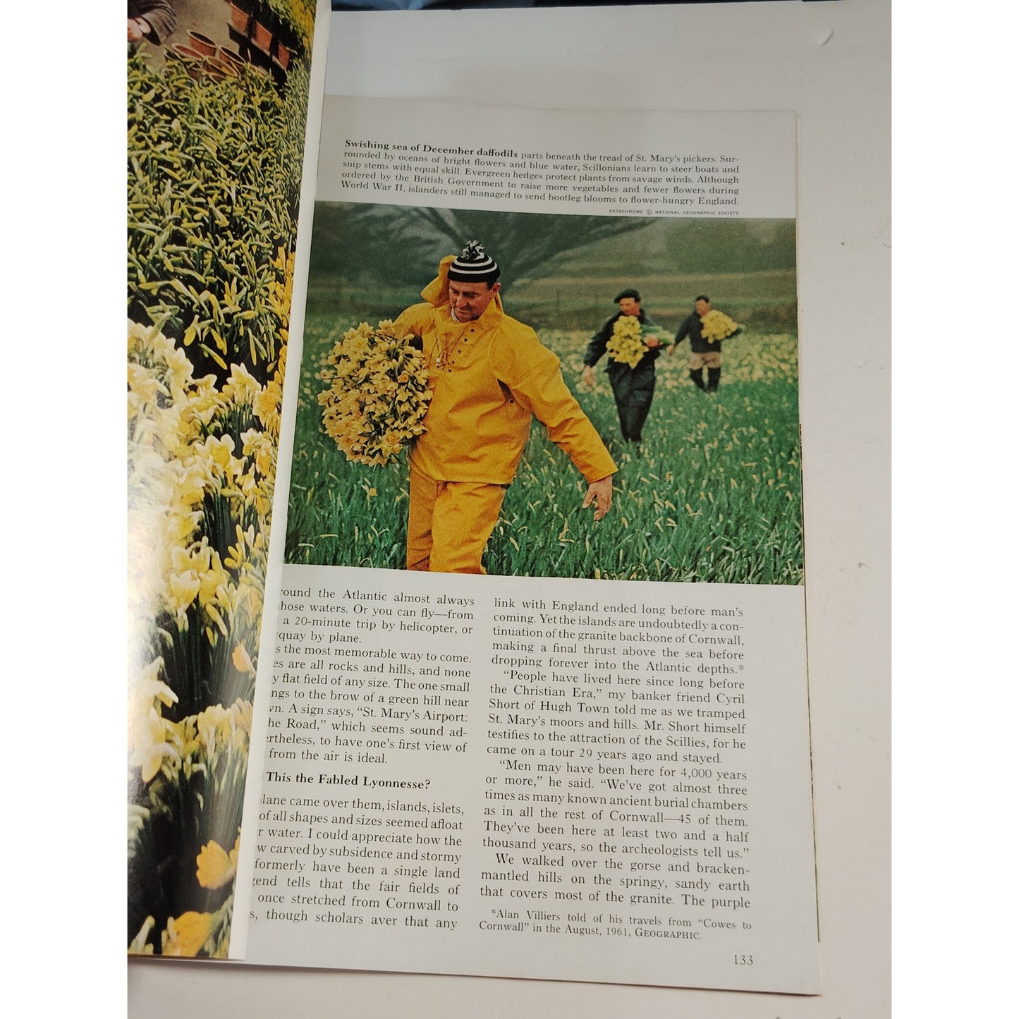 National Geographic Magazine – July 1967 | Thailand, Florence & Lake Powell
