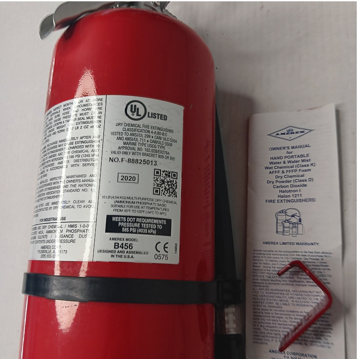 Amerex B456 10 lb ABC Dry Chemical Fire Extinguisher w/ Wall Bracket 4A:80B:C