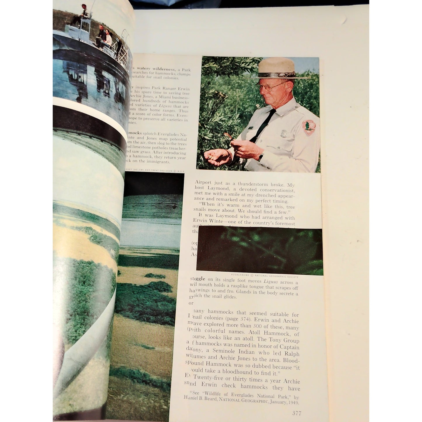 National Geographic Magazine March 1965  Pittsburgh, Spain & Israel, Tree Snails