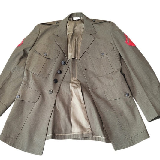USMC Men’s Service Dress Coat – Shade 2212 Gabardine Green, Size 41S, Belted, Quarter Lined