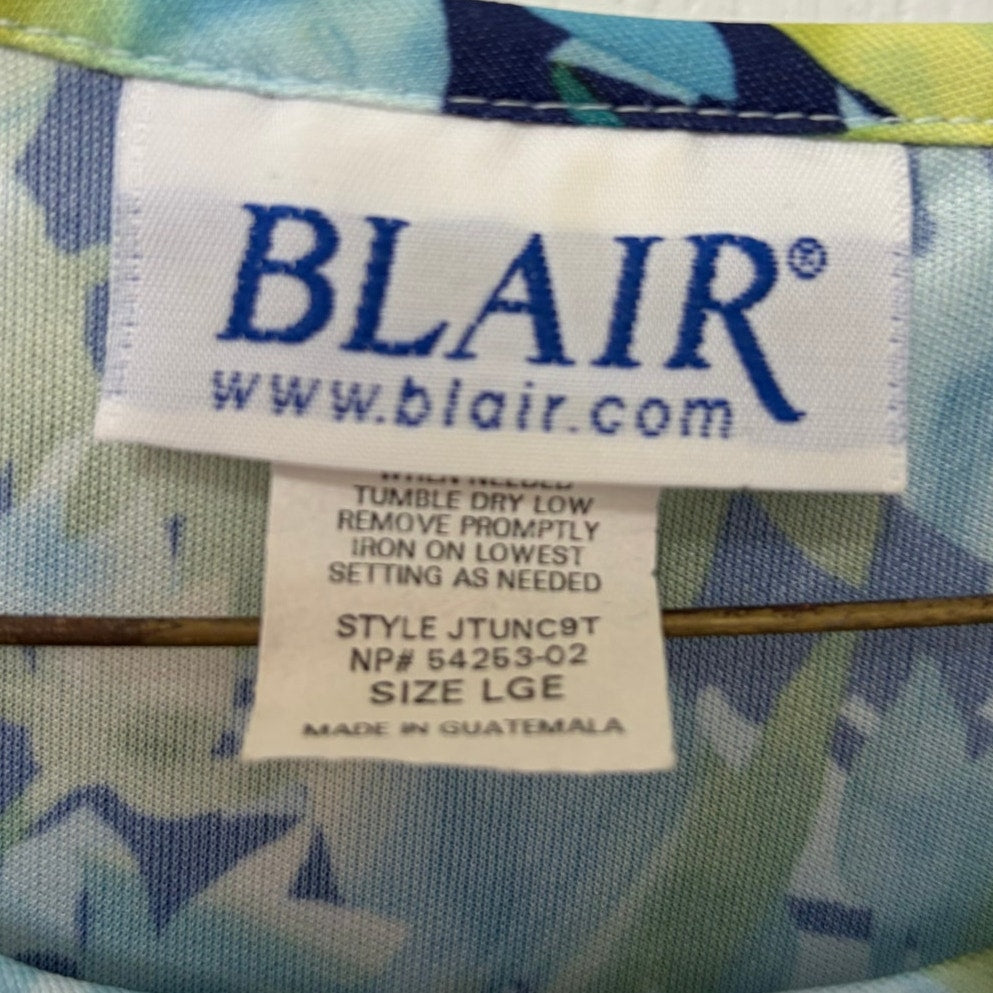 VTG Blair Women's Blue Floral Short Sleeve Shirt Size Large