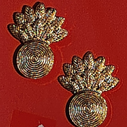 Vanguard Coat Device Pin Set: Gunner, 1-1/4"H x 1"W, Gold, Hat Pin