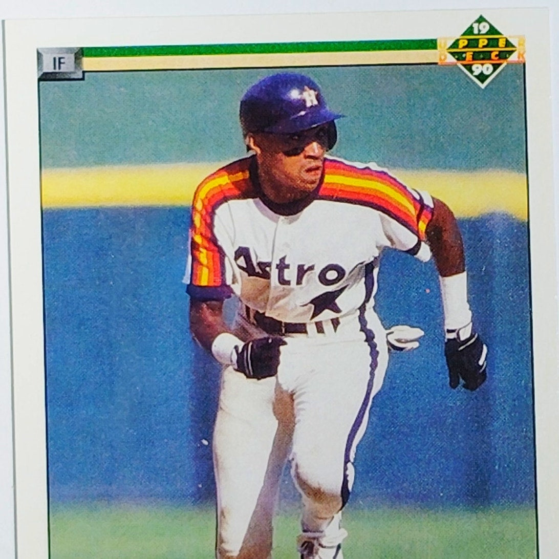 1990 Upper Deck Eric Yelding #427 Houston Astros Infielder Action Shot - VG/EX