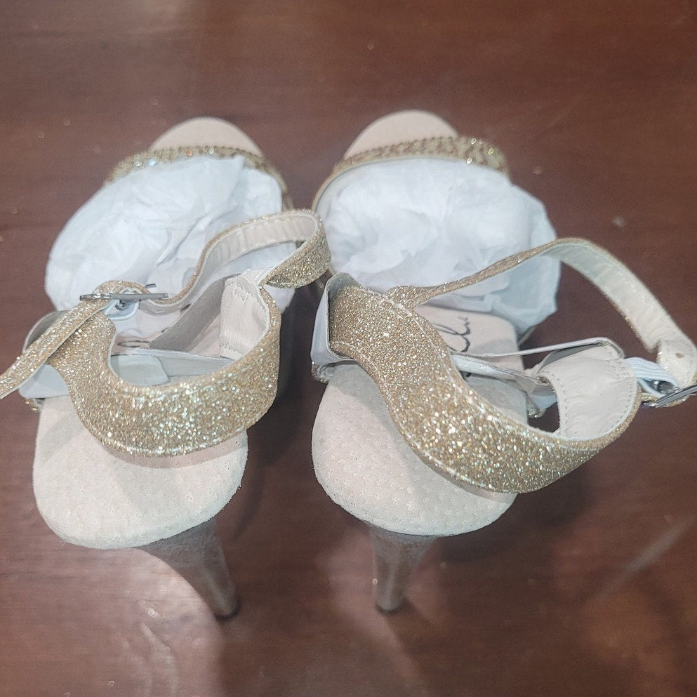 Ellie Shoes Women’s Gold Platform, Stiletto Heeled Sandals – 709-UNITY, Size 8