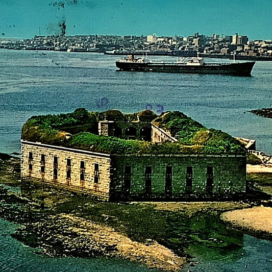 Maine Portland Harbor, Fort Gorges, Vintage 1979 Postcard, Scalloped Edges