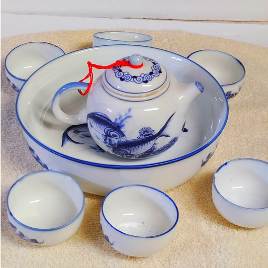 Huann Chern Taiwan Teaware Set Blue & White Porcelain Fish Motif Vintage 1986