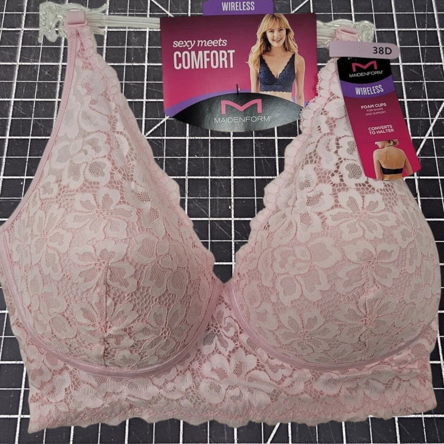 Maidenform DM1188 Casual Comfort Wireless Lined Convertible Bralette – 38D