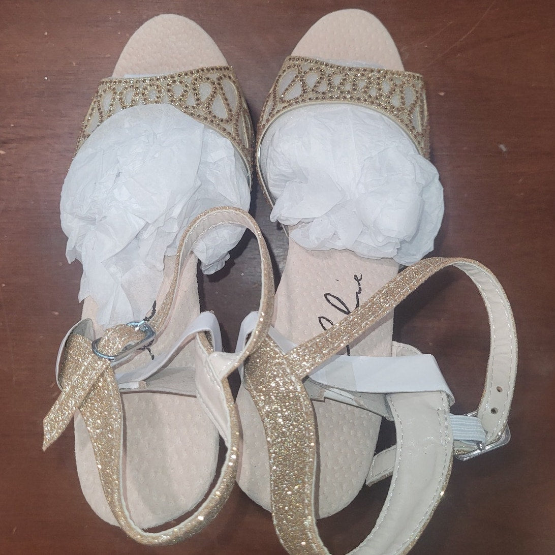 Ellie Shoes Women’s Gold Platform, Stiletto Heeled Sandals – 709-UNITY, Size 8